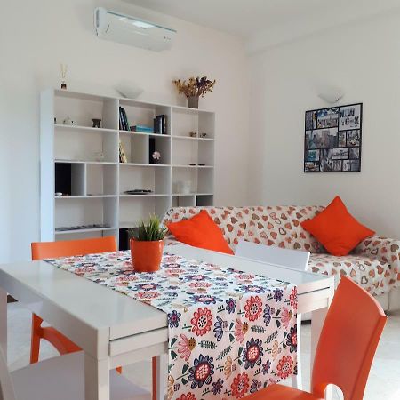 Appartamento Con Giardino A Cisano Di Bardolino Exterior foto
